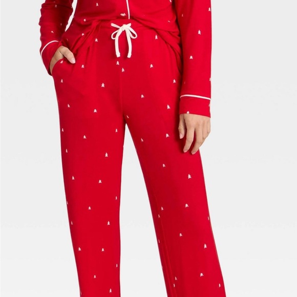 AUDEN RED TREES Pajama Set 2025 Edition - Picture 2 of 4